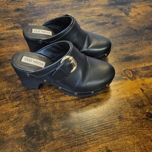 Steve Madden Womens Black Leather Clogs SZ 7.5 Platform Heels Wedges Shoes